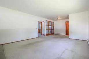 519 Giles St, Lake Mills, WI 53551 - Photo 5