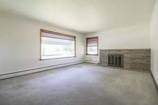 519 Giles St, Lake Mills, WI 53551 - Photo 3