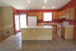 2715 N Robinson Dr Dr, Beloit, WI 53511 - Photo 21
