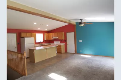 2715 N Robinson Dr. Drive, Beloit, WI 53511 - Photo 23