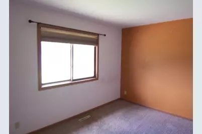 2715 N Robinson Dr. Drive, Beloit, WI 53511 - Photo 31