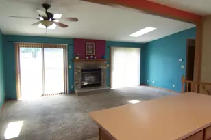 2715 N Robinson Dr Dr, Beloit, WI 53511 - Photo 17