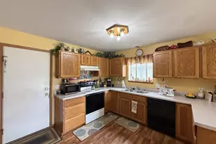 809-811 Vista Ridge Dr, Mount Horeb, WI 53572 - Photo 71
