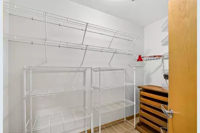 125 N Hamilton Street #806, Madison, WI 53703 - Photo 47