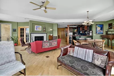 125 N Hamilton Street #806, Madison, WI 53703 - Photo 15