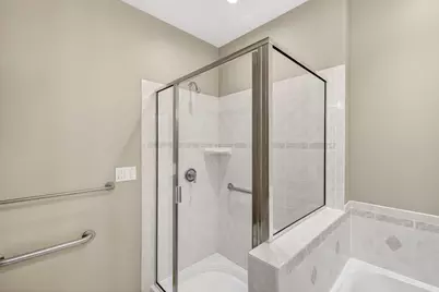125 N Hamilton Street #806, Madison, WI 53703 - Photo 39