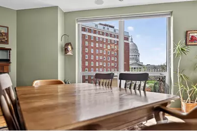 125 N Hamilton Street #806, Madison, WI 53703 - Photo 7