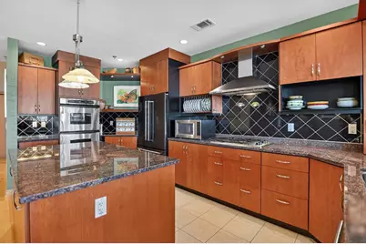 125 N Hamilton Street #806, Madison, WI 53703 - Photo 23