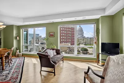 125 N Hamilton Street #806, Madison, WI 53703 - Photo 11