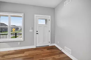 2895 Radish Ln, Fitchburg, WI 53711 - Photo 9