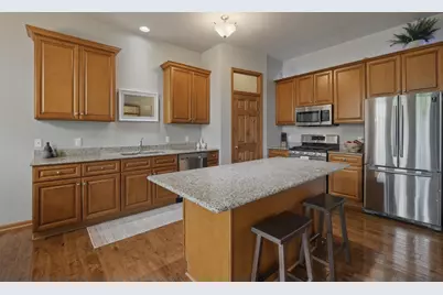 11326 N Crestwood Drive, Edgerton, WI 53534 - Photo 7