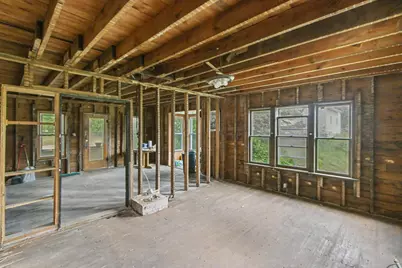 230 E Van Buren Street, Poynette, WI 53955 - Photo 7