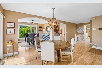 8801 Fairway Oaks Drive, Madison, WI 53593 - Photo 13