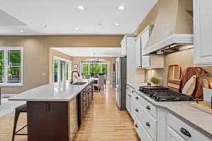 8801 Fairway Oaks Dr, Madison, WI 53593 - Photo 19