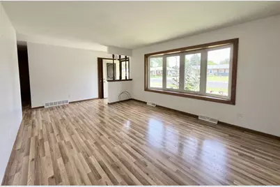 2019 N Pontiac Drive, Janesville, WI 53545 - Photo 7