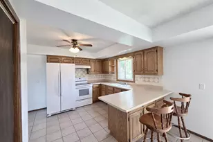 2019 N Pontiac Dr, Janesville, WI 53545 - Photo 11