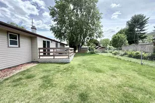 2019 N Pontiac Dr, Janesville, WI 53545 - Photo 29