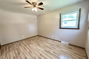 2019 N Pontiac Dr, Janesville, WI 53545 - Photo 19