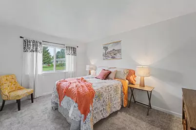 2353 Robinson Drive, Beloit, WI 53511 - Photo 11