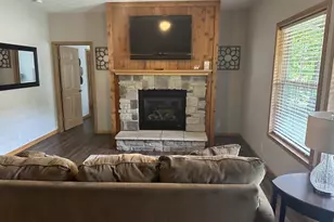228 Greenway Ct, Lake Delton, WI 53965 - Photo 11