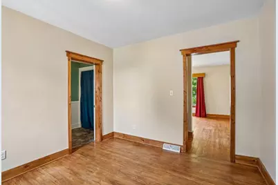 513 S Waterloo Street, Columbus, WI 53925 - Photo 13