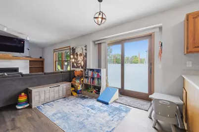 7565 W Village Crest Drive, Madison, WI 53719 - Photo 19