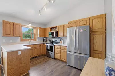 7565 W Village Crest Drive, Madison, WI 53719 - Photo 11