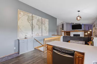 7565 W Village Crest Drive, Madison, WI 53719 - Photo 23
