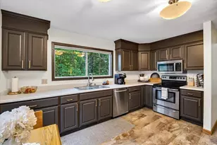 65 Waunona Woods Ct, Madison, WI 53713 - Photo 9