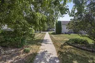 5605 Black Walnut Ct, Mcfarland, WI 53558 - Photo 43