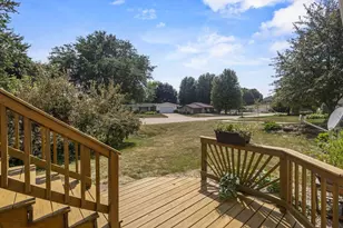 5605 Black Walnut Ct, Mcfarland, WI 53558 - Photo 47