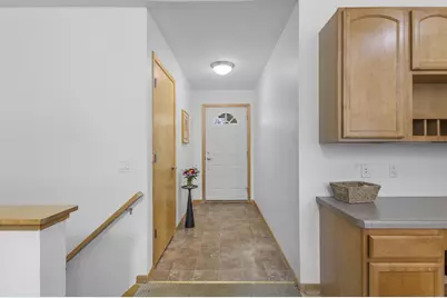5605 Black Walnut Court, Mcfarland, WI 53558 - Photo 5