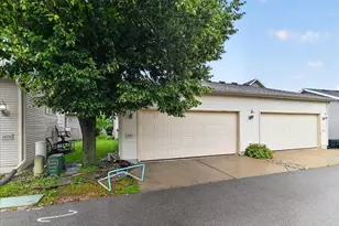 1462 Wild Iris St, Sun Prairie, WI 53590 - Photo 47