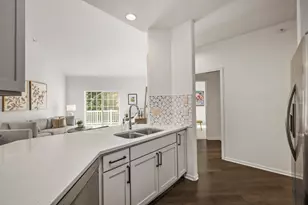 18 Kings Mill Cir, Madison, WI 53718 - Photo 13