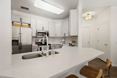 18 Kings Mill Circle #301, Madison, WI 53718 - Photo 15