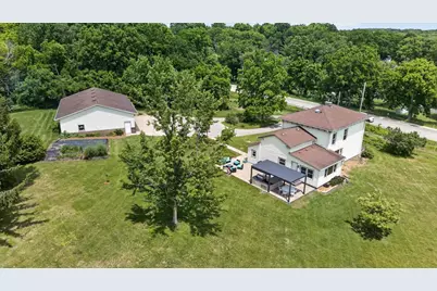 2458 S Madison Road, Beloit, WI 53511 - Photo 1