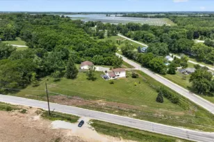 2458 S Madison Rd, Beloit, WI 53511 - Photo 49