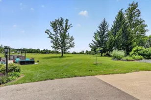 2458 S Madison Rd, Beloit, WI 53511 - Photo 43