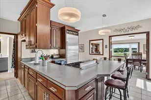 2458 S Madison Rd, Beloit, WI 53511 - Photo 5