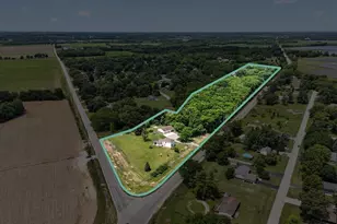 2458 S Madison Rd, Beloit, WI 53511 - Photo 3