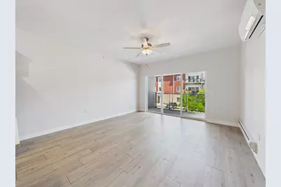 1501 N Windsor Avenue #203, Cottage Grove, WI 53527 - Photo 9