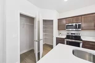 1501 N Windsor Ave, Cottage Grove, WI 53527 - Photo 5