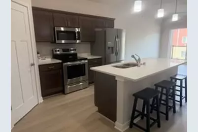 1501 N Windsor Avenue #203, Cottage Grove, WI 53527 - Photo 3
