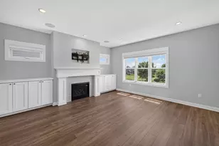 7174 Belle Fontaine Blvd, Middleton, WI 53562 - Photo 5