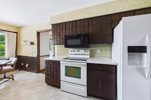 6689 Highland Dr, Windsor, WI 53598 - Photo 17
