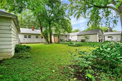 1914 Boyd Avenue, Madison, WI 53704 - Photo 9