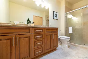 555 S Midvale Blvd, Madison, WI 53711 - Photo 17