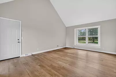 4437 S Oakley Road, Janesville, WI 53546 - Photo 15