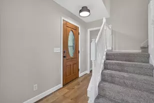 4437 S Oakley Rd, Janesville, WI 53546 - Photo 3