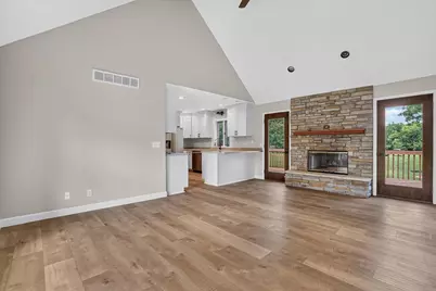 4437 S Oakley Road, Janesville, WI 53546 - Photo 13